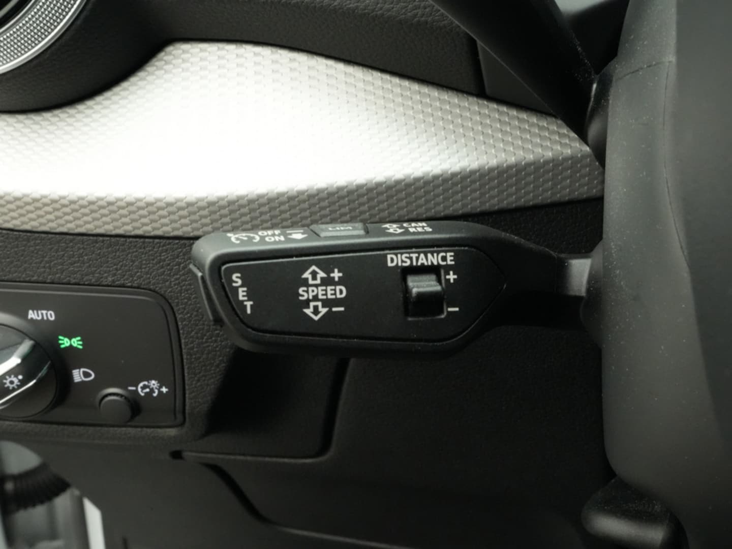 Bild über Audi Q2 advanced 35 TFSI S tronic - für weitere Informationen kontaktieren Sie den Audi Partner
