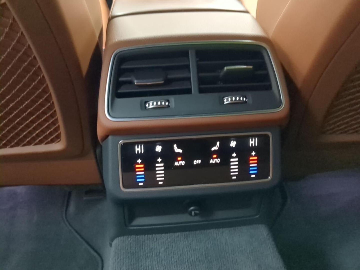 Bild über Audi A6 sport 40 TDI quattro S tronic - für weitere Informationen kontaktieren Sie den Audi Partner
