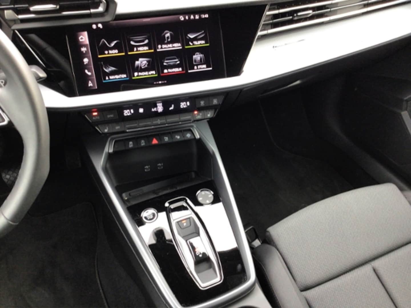 Bild über Audi A3 Sportback S line 35 TDI S tronic - für weitere Informationen kontaktieren Sie den Audi Partner