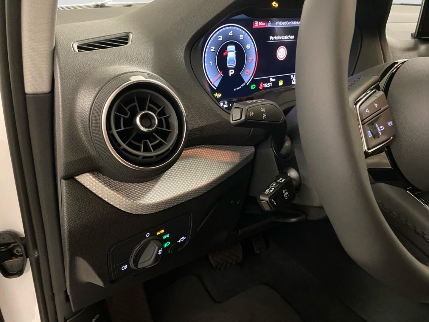 Bild über Audi Q2 advanced 35 TFSI 110(150) kW(PS) S tronic - für weitere Informationen kontaktieren Sie den Audi Partner