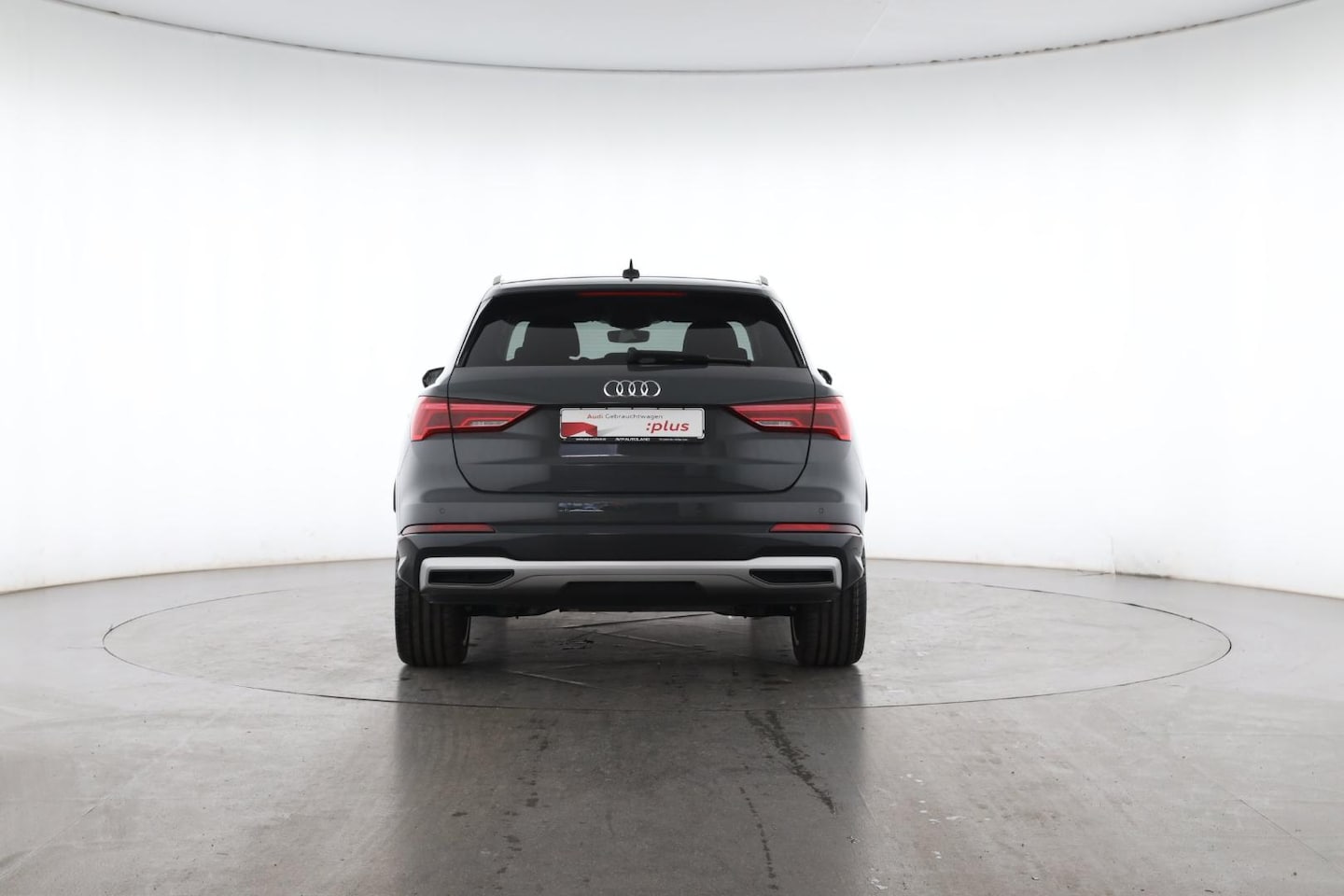 Bild über Audi Q3 TFSI 110 kW S tronic - für weitere Informationen kontaktieren Sie den Audi Partner
