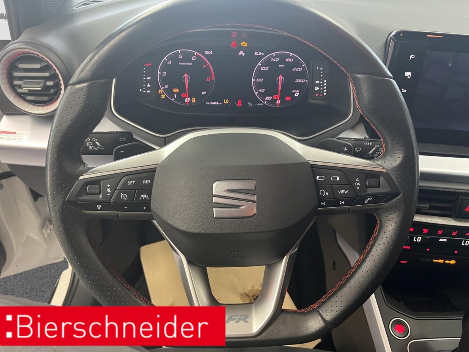 SEAT Arona – Bild 13
