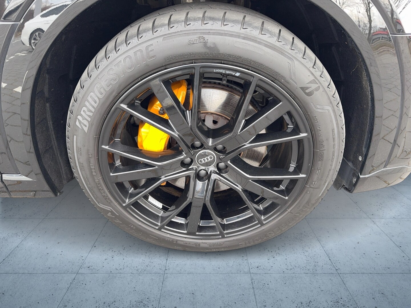 Image about Audi e-tron S line 50 quattro