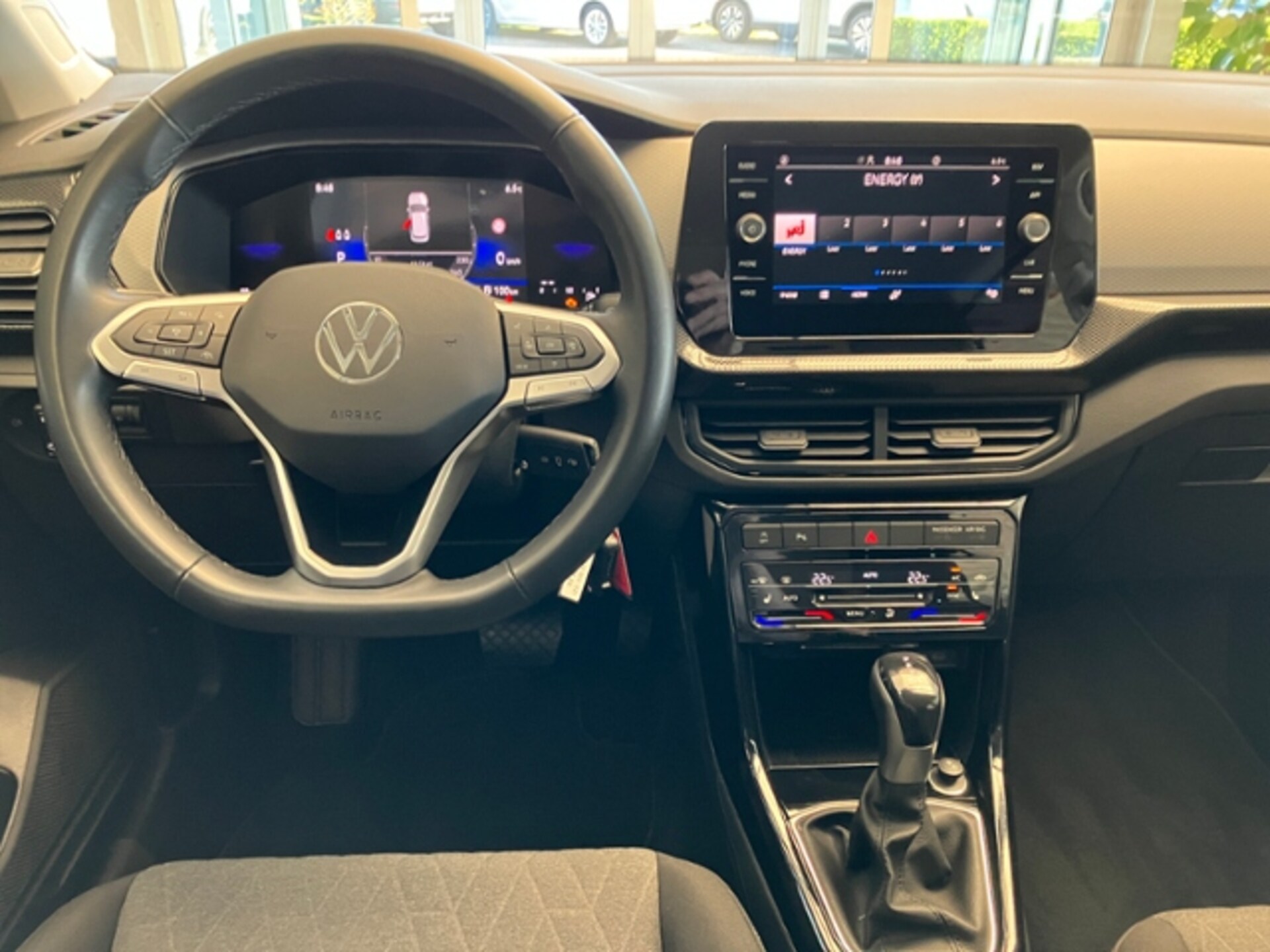 Volkswagen T-Cross Life
