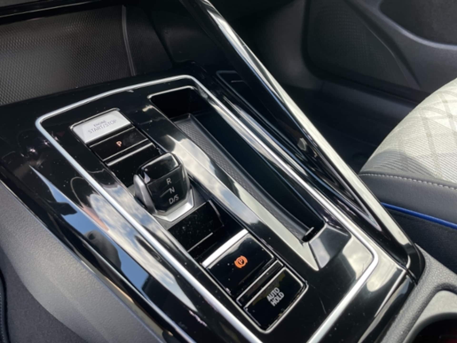 Volkswagen Golf Variant R-Line