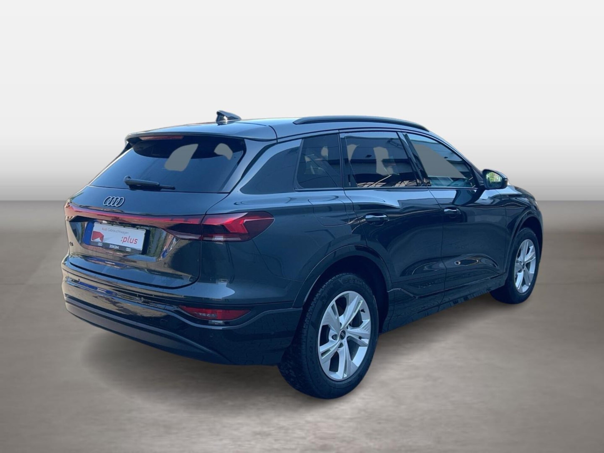 Audi Q6 SUV e-tron