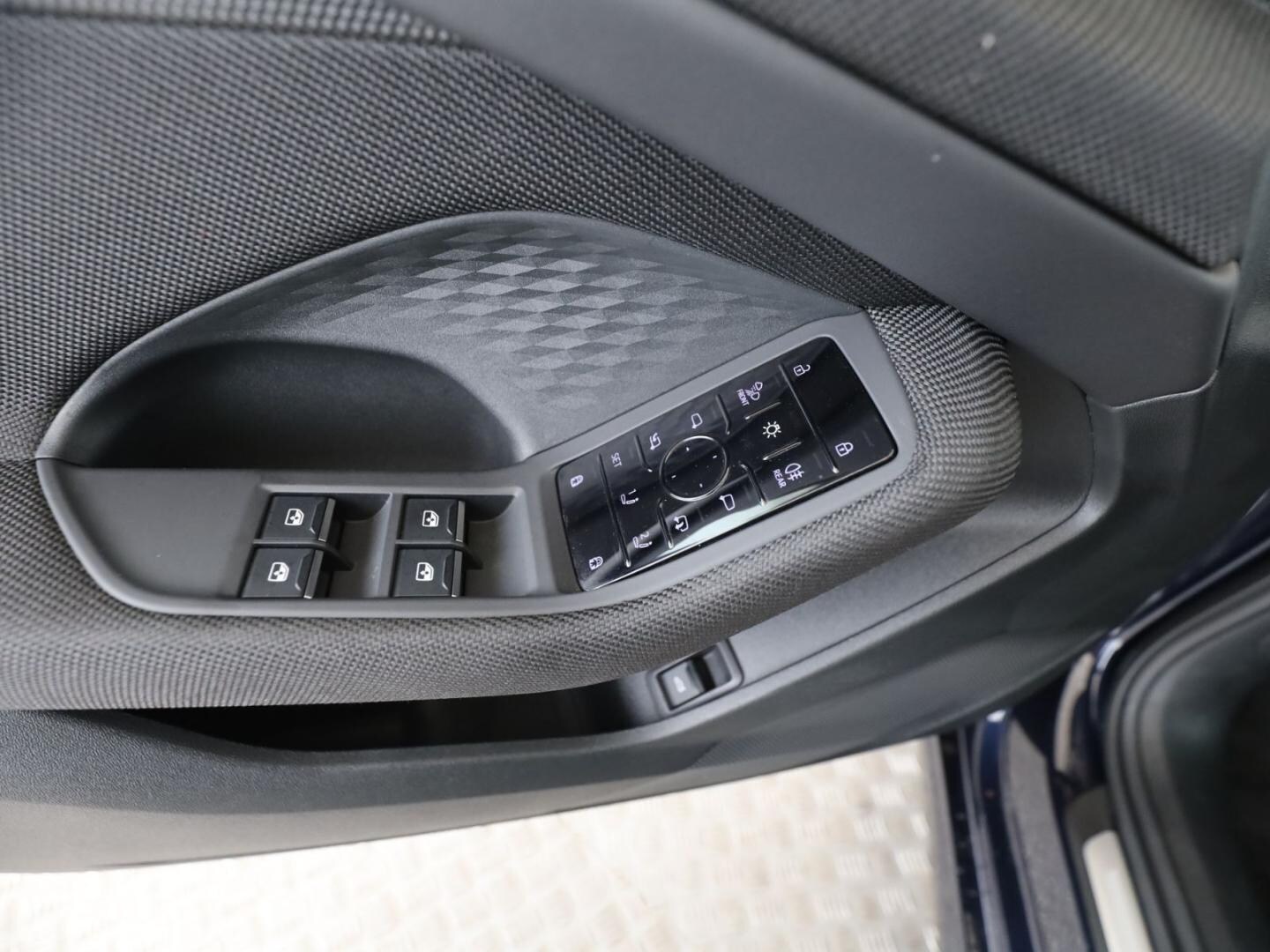 Bild über Audi A5 Avant TDI 150 kW S tronic - für weitere Informationen kontaktieren Sie den Audi Partner
