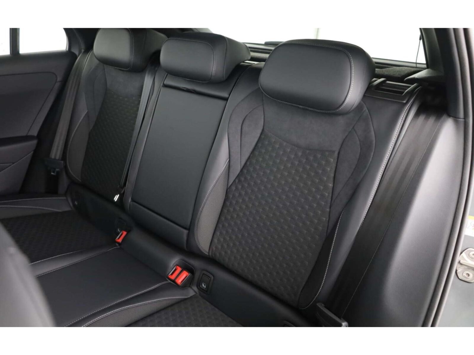 Volkswagen T-Roc – Bild 10
