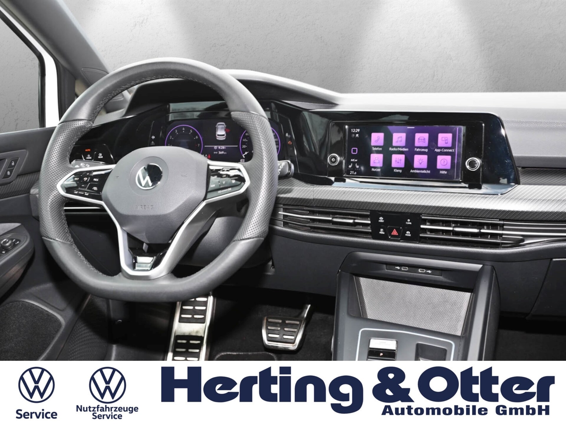 Volkswagen Golf R-Line