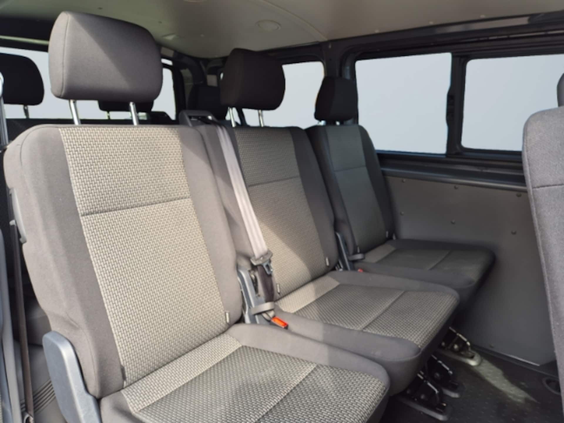 Volkswagen T6.1 Transporter Kombi kurzer Radstand