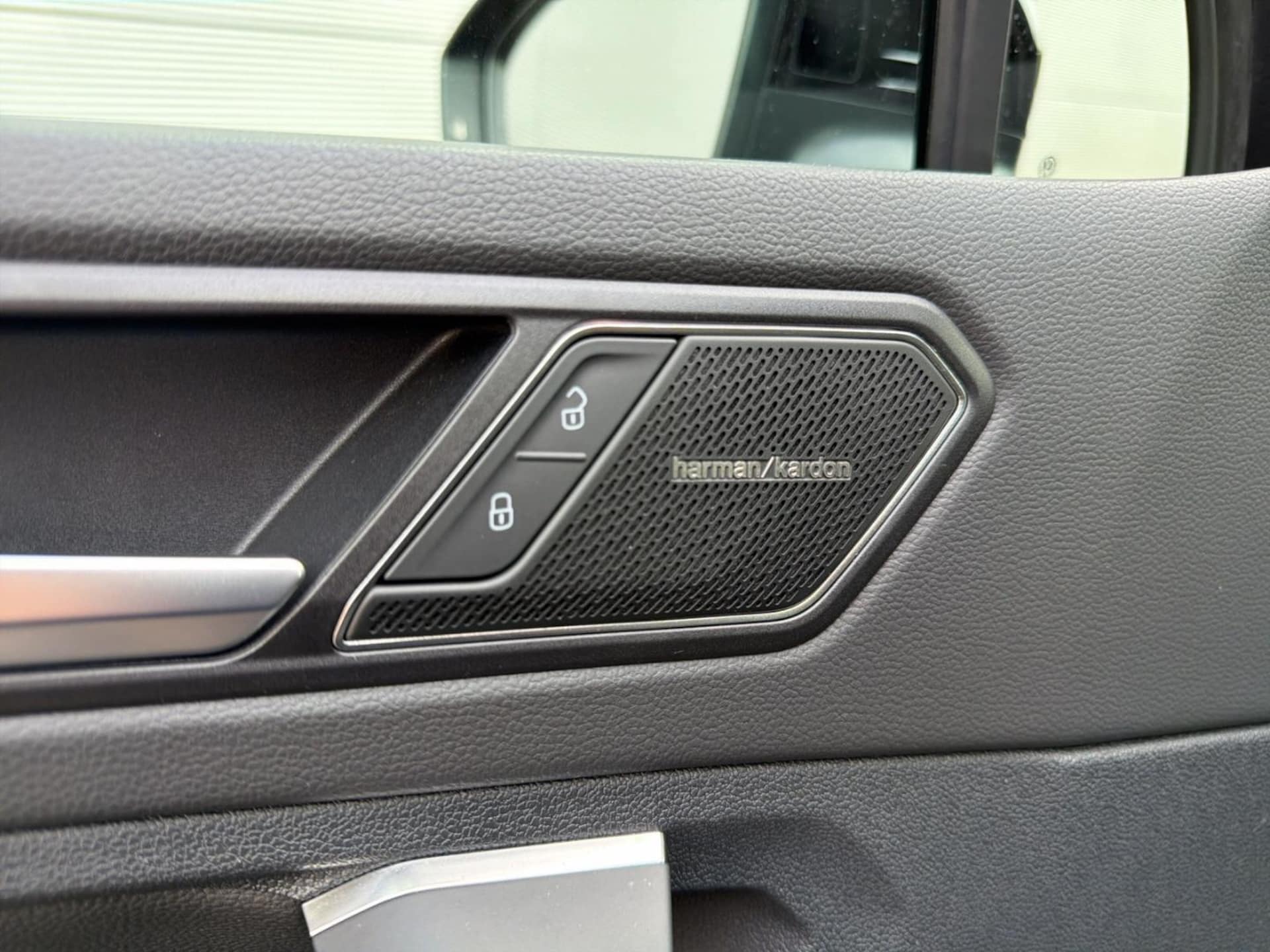 Volkswagen Tiguan R