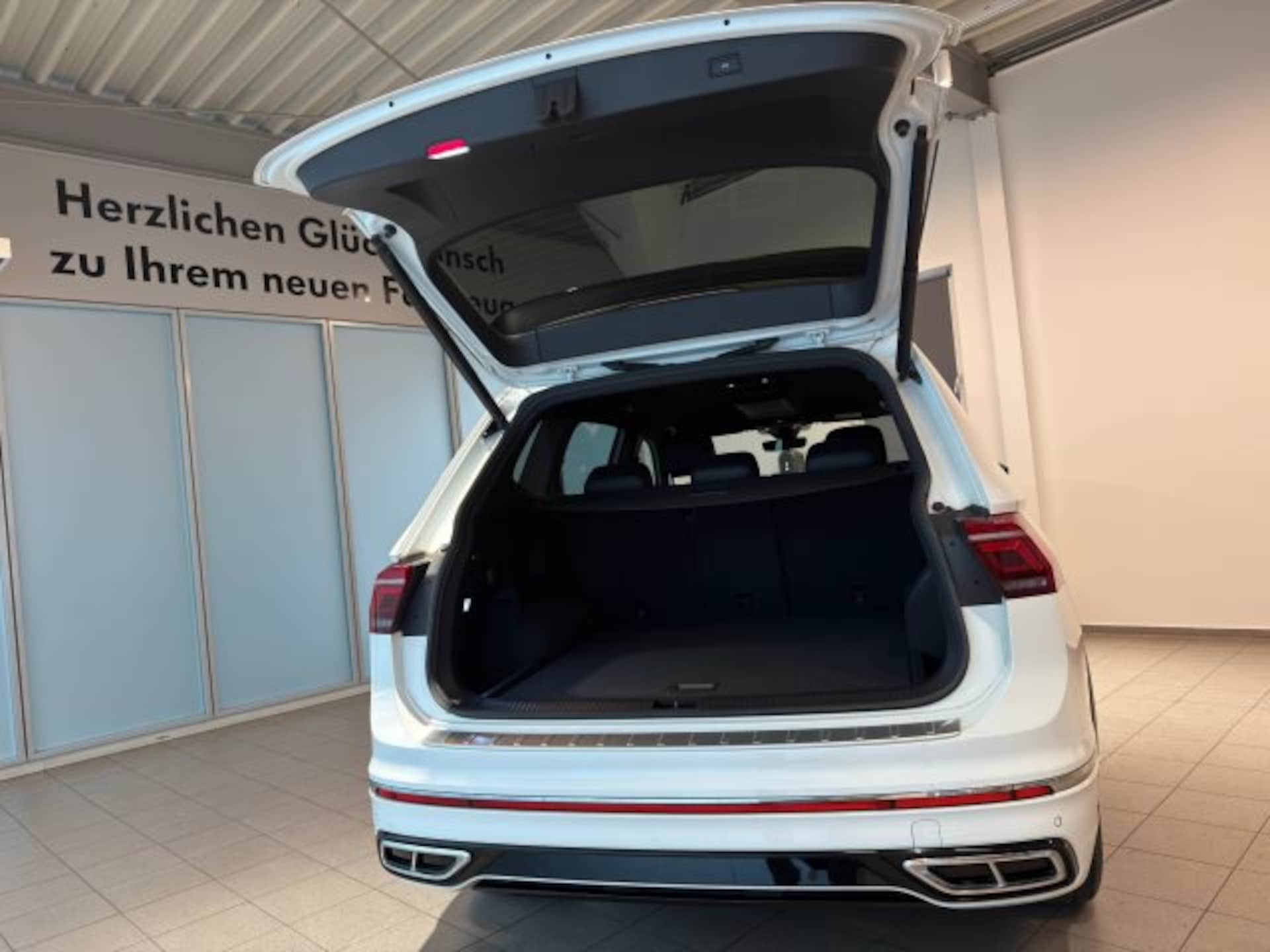Volkswagen Tiguan Allspace R-Line