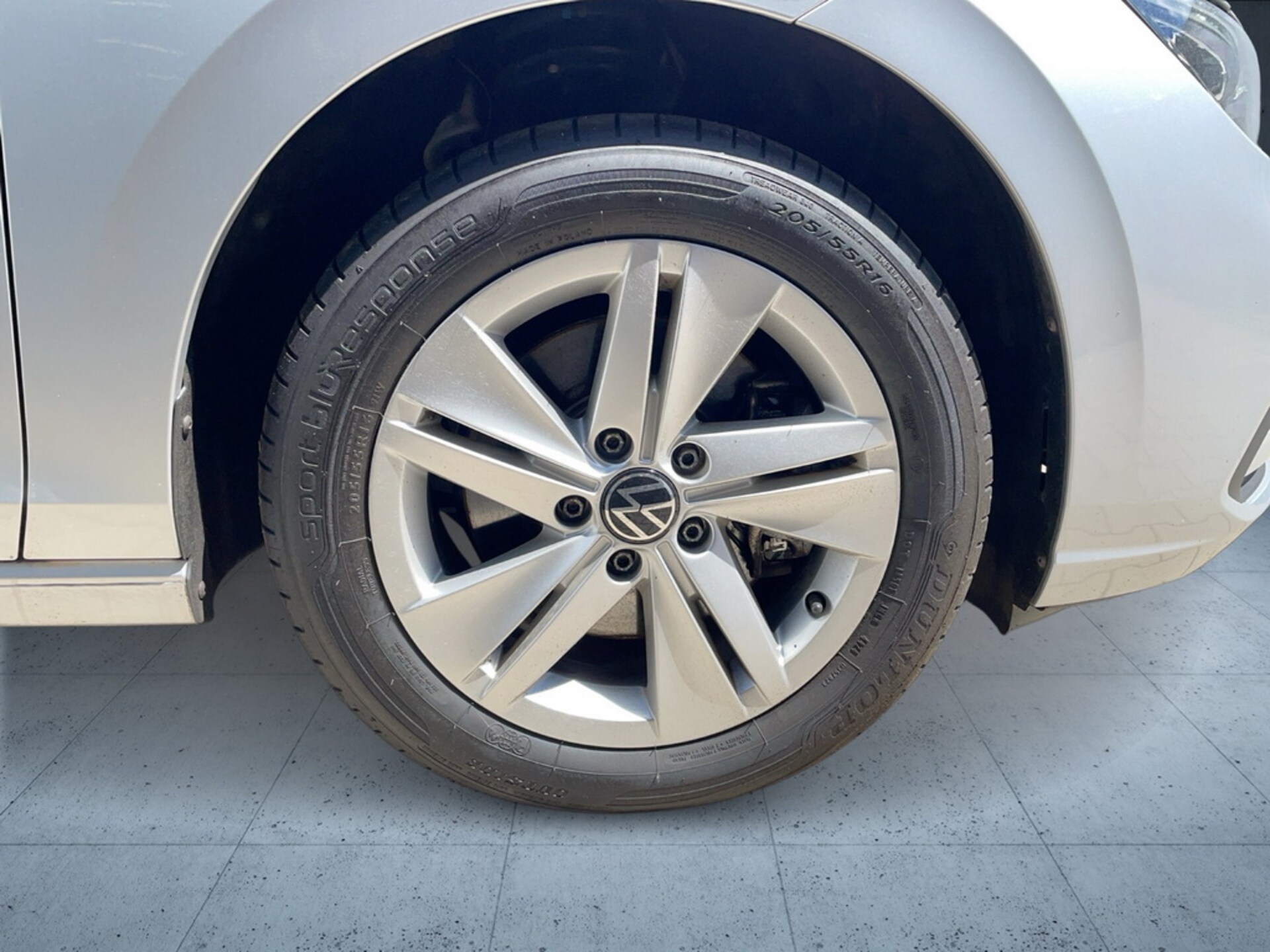 Volkswagen Golf Variant Life