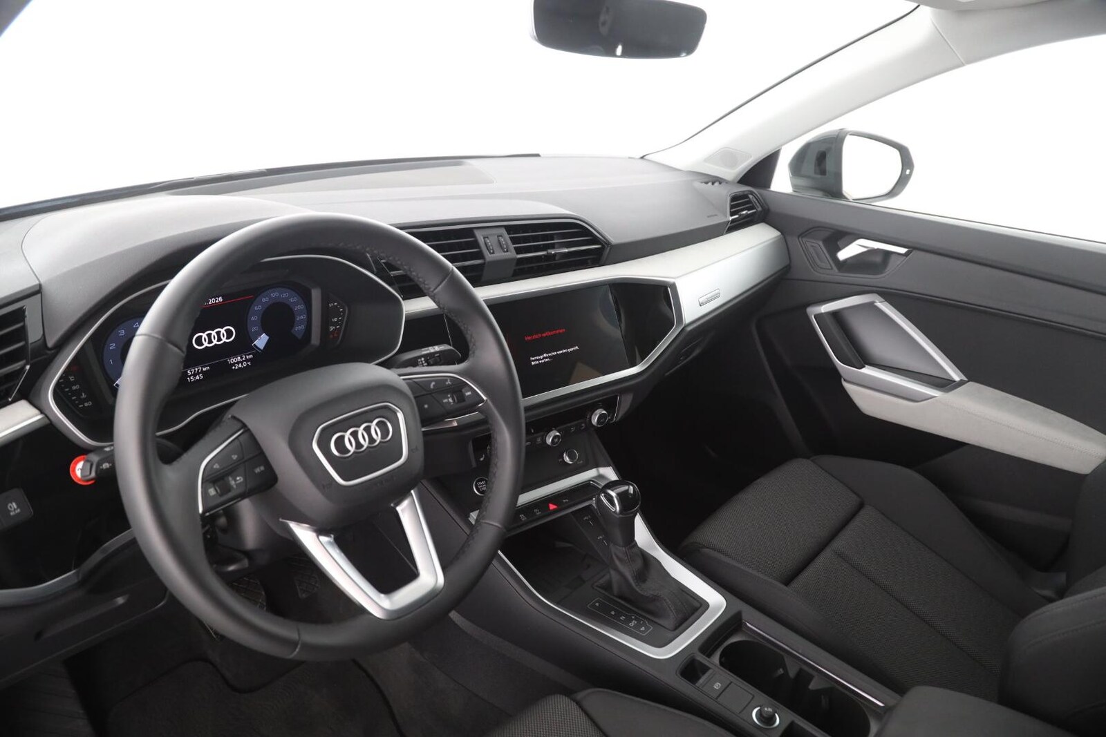 Audi Q3 – Bild 11