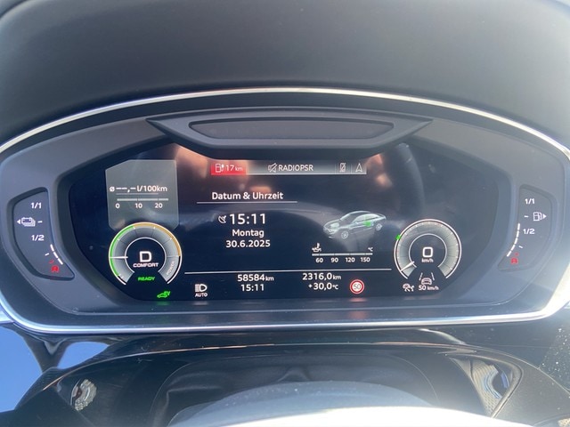 Image about Audi A8 TFSI e 60 TFSI e quattro tiptronic