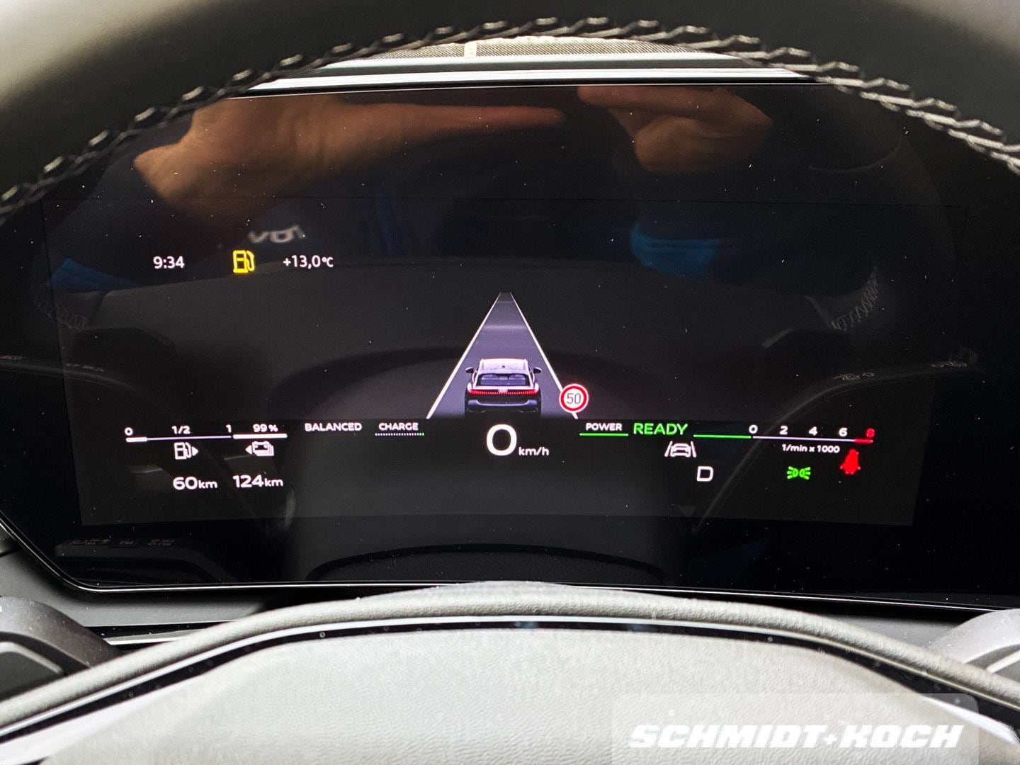 Bild über Audi A5 Avant e-hybrid e-hybrid quattro 220 kW S tronic - für weitere Informationen kontaktieren Sie den Audi Partner