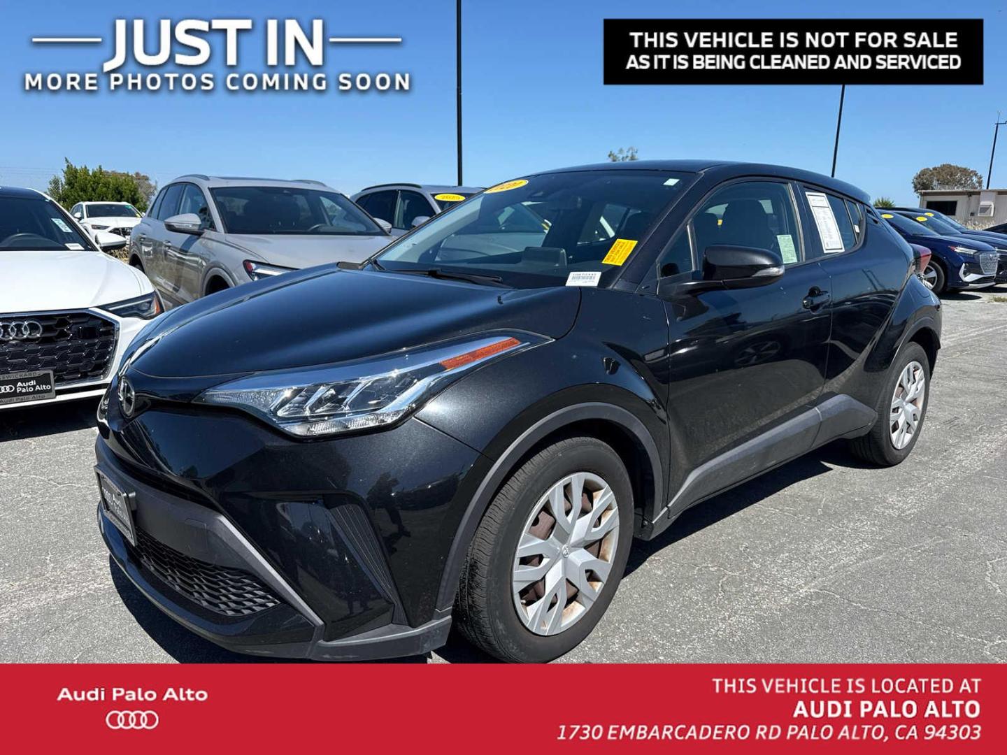 2020 Toyota C-HR LE's photo