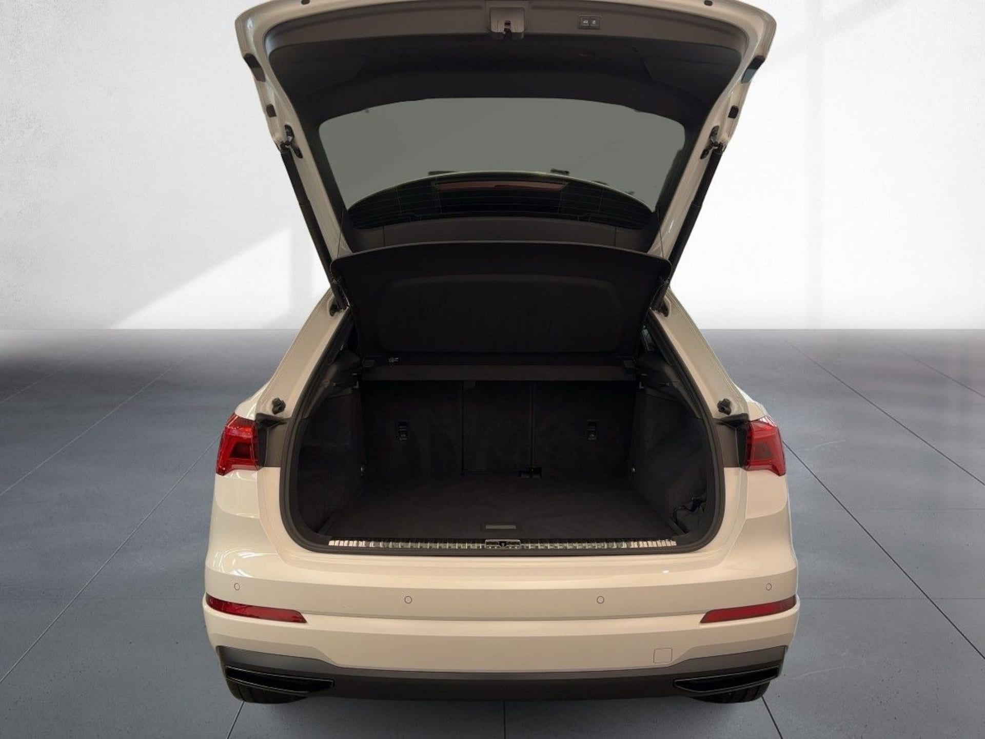 Audi Q3 SUV advanced