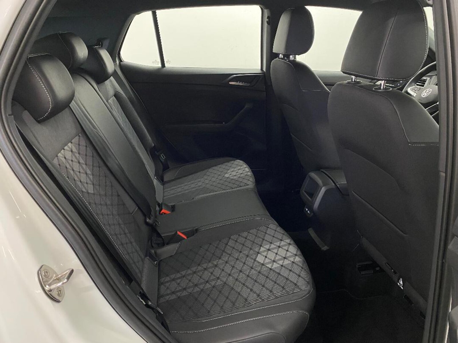 Volkswagen T-Cross – Bild 15