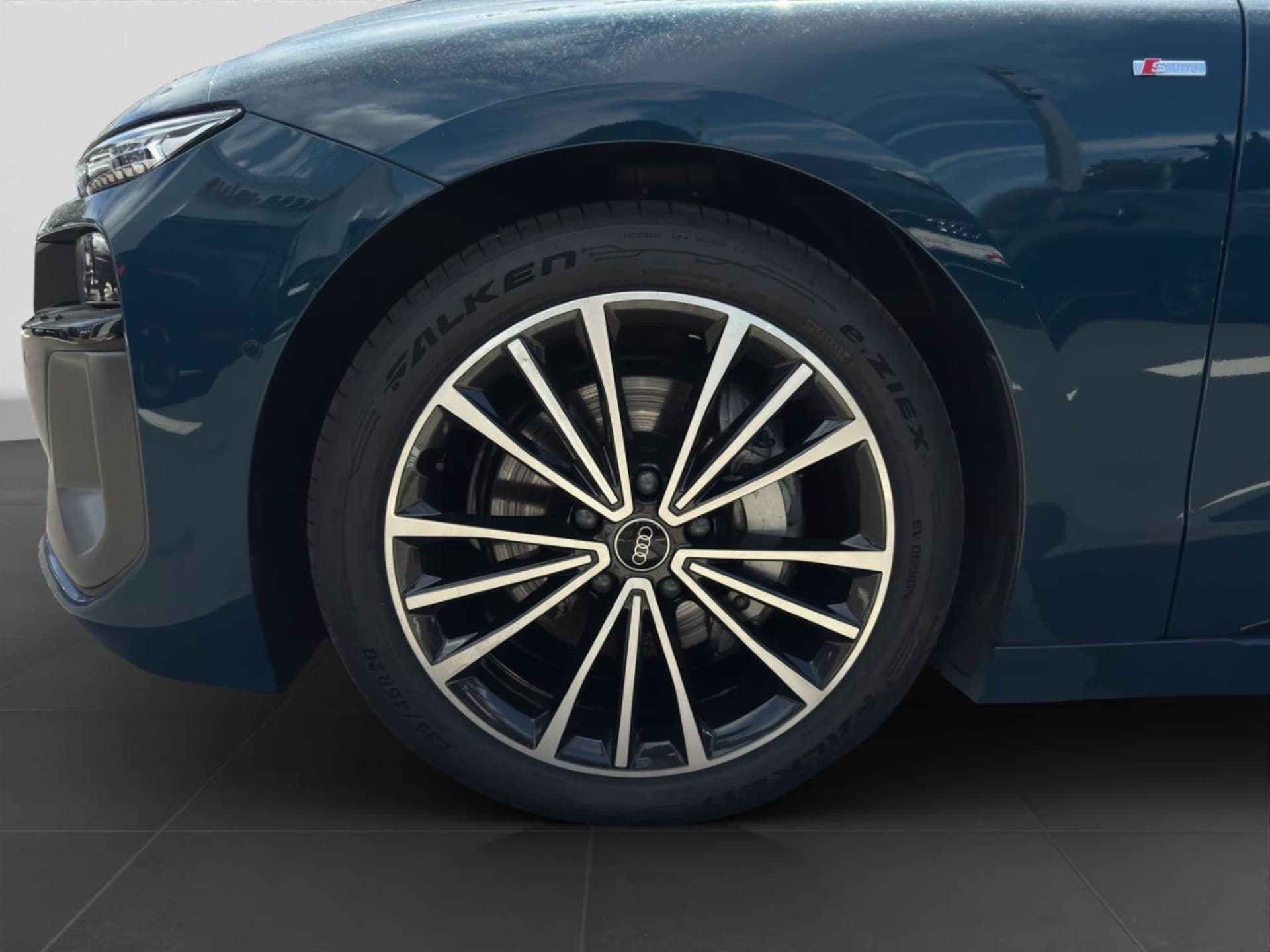 Audi A6 Avant e-tron
