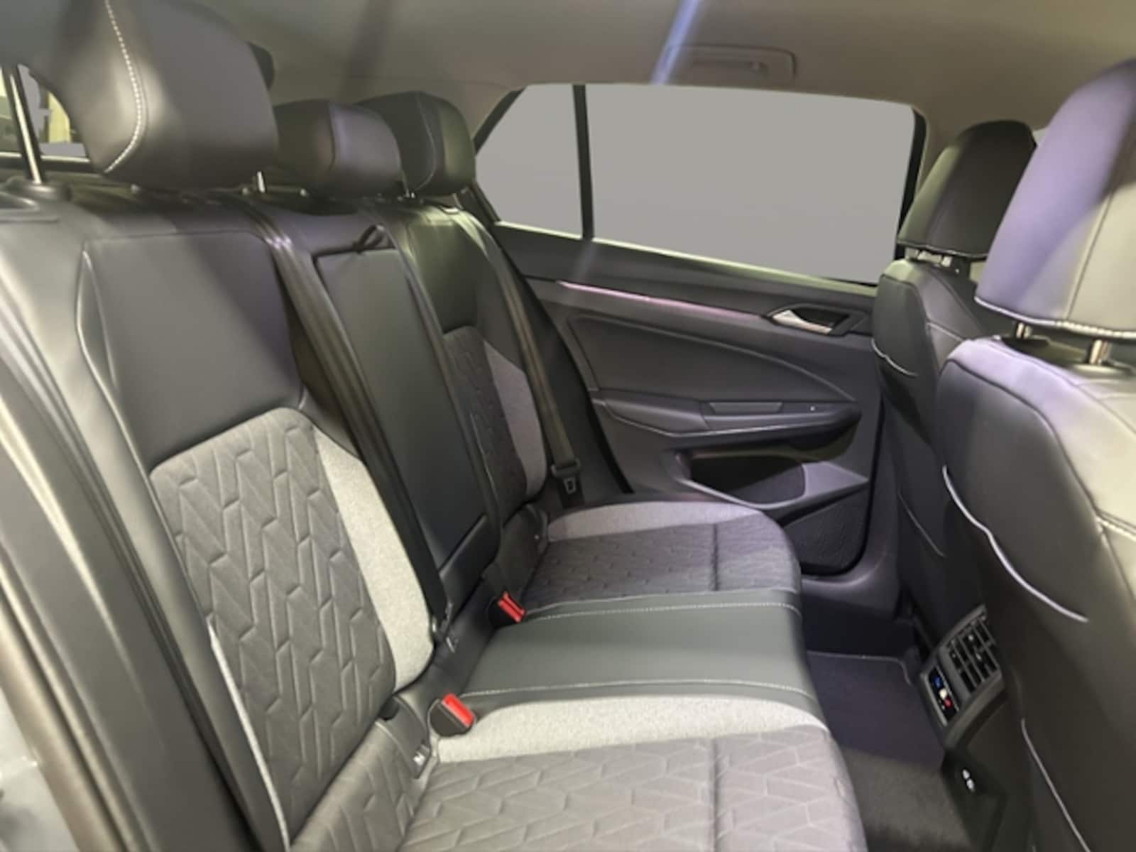 Volkswagen Golf – Bild 13