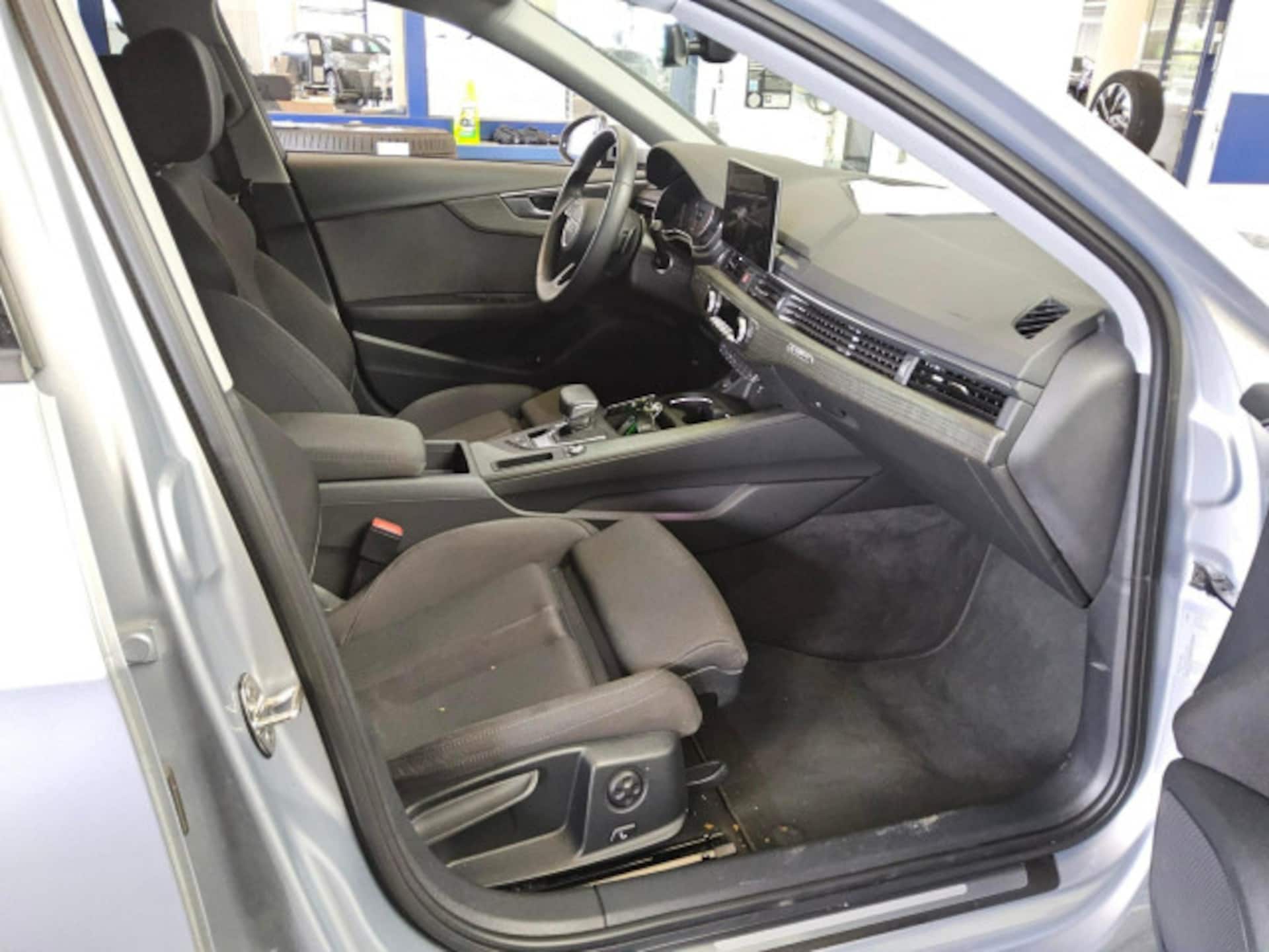 Audi A4 Avant Advanced