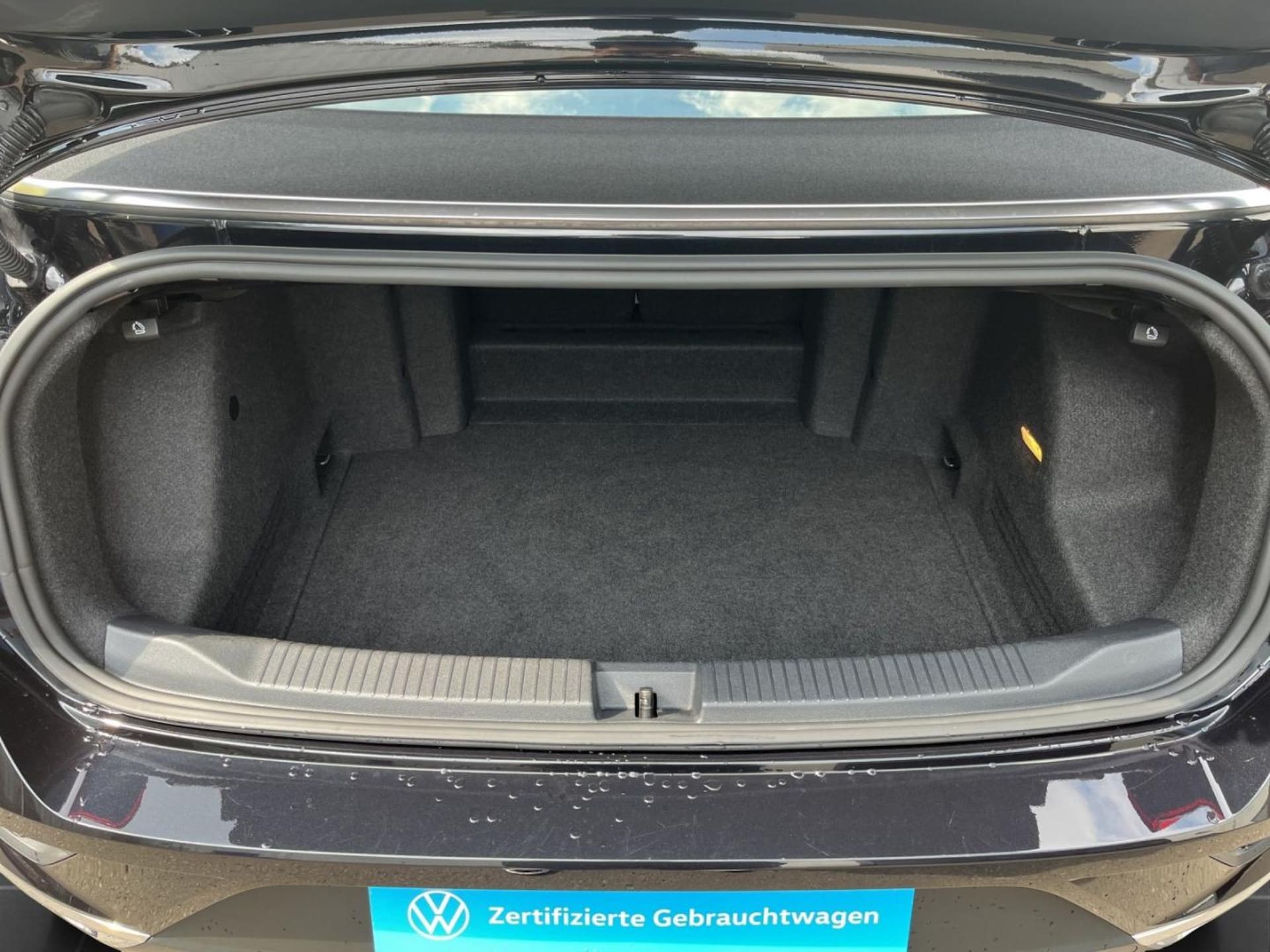 Volkswagen T-Roc Cabriolet Active