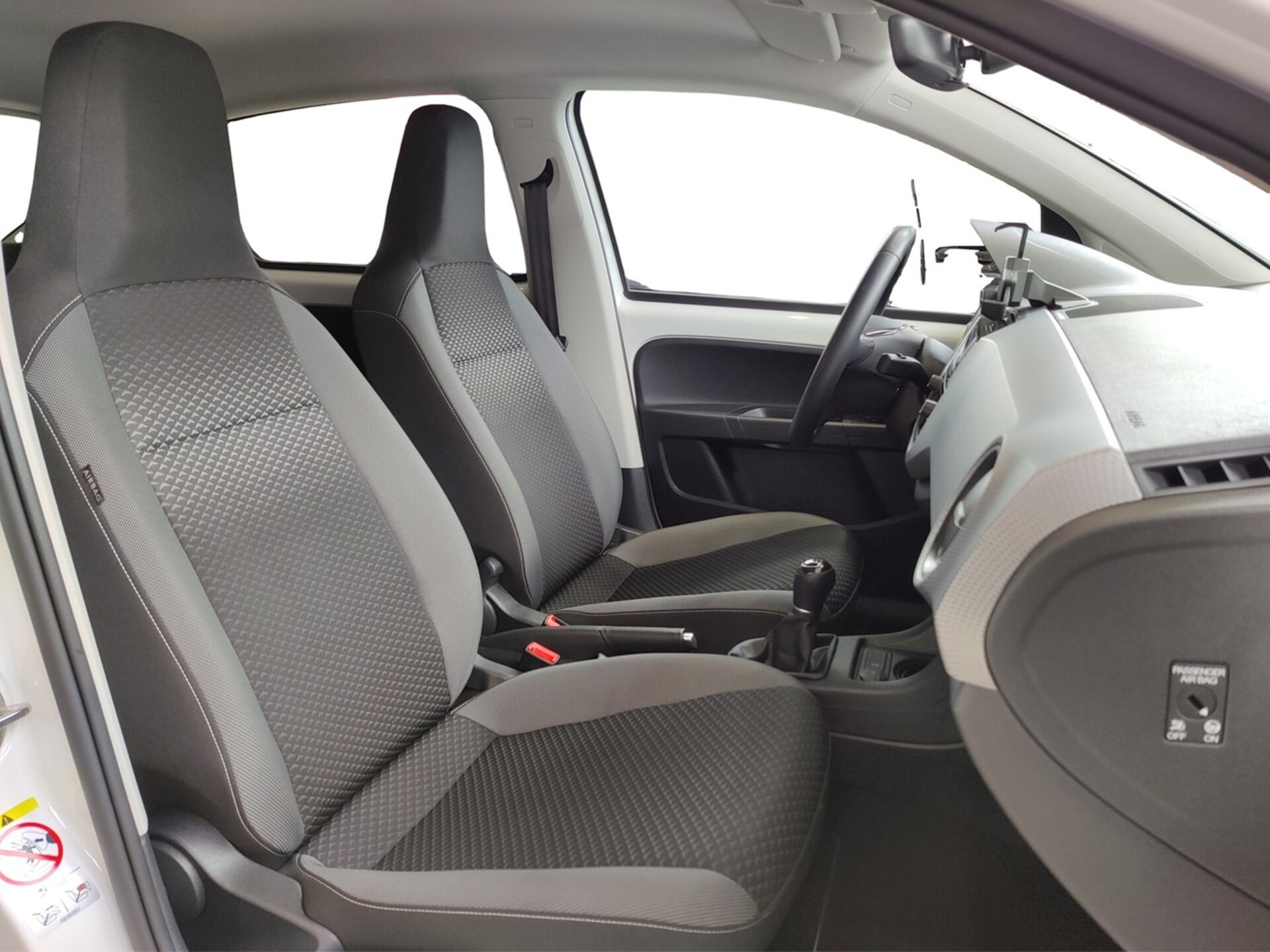 Volkswagen up! ACTIVE