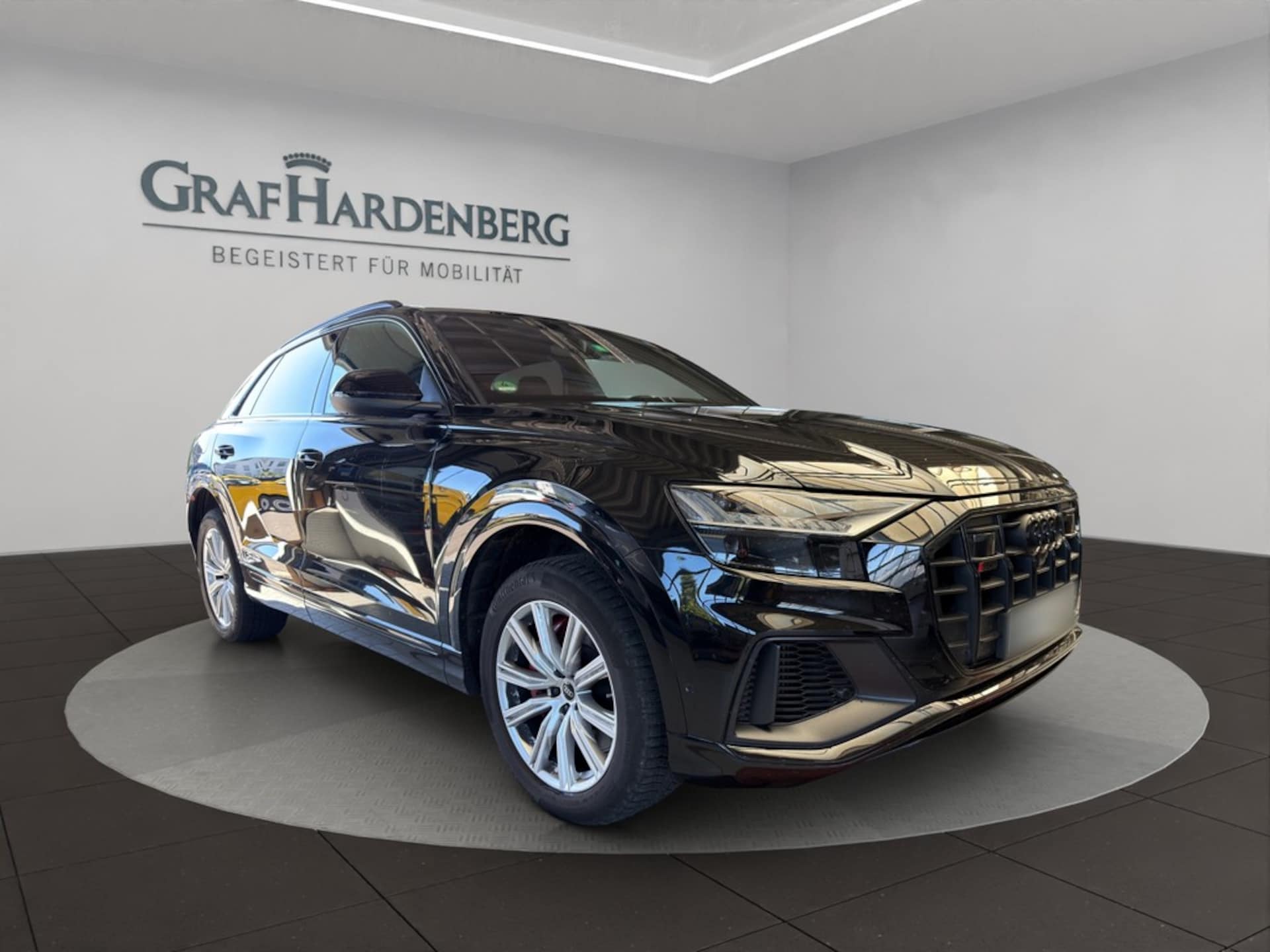 Audi SQ8 SUV