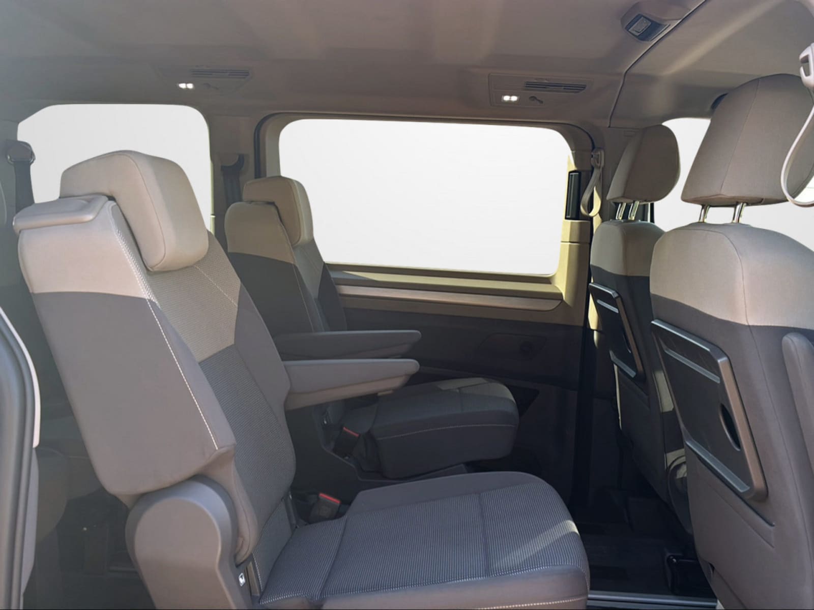 Volkswagen Multivan – Bild 13