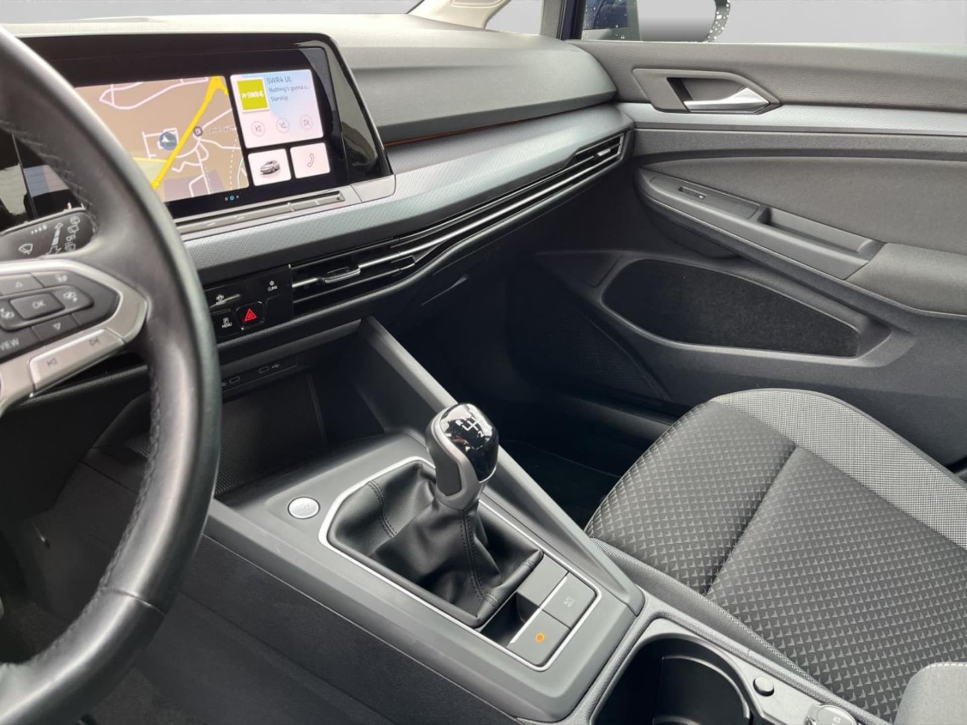 Volkswagen Golf Active