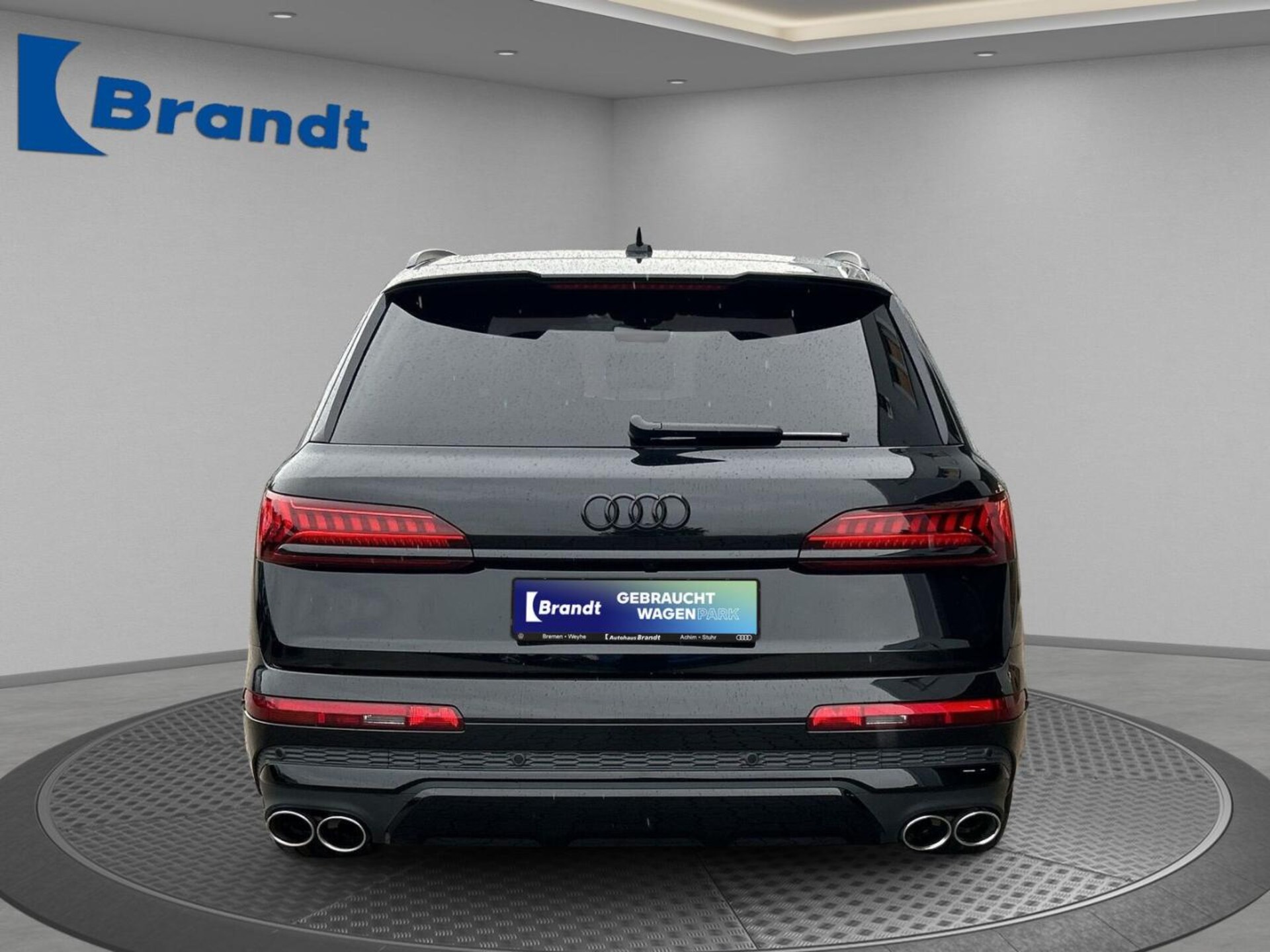 Audi SQ7 SUV
