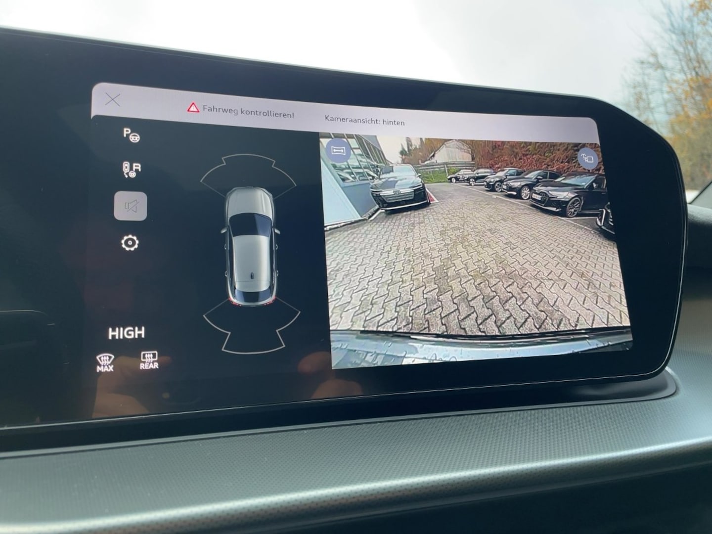 Bild über Audi Q3 Sportback TFSI 110 kW S tronic - für weitere Informationen kontaktieren Sie den Audi Partner