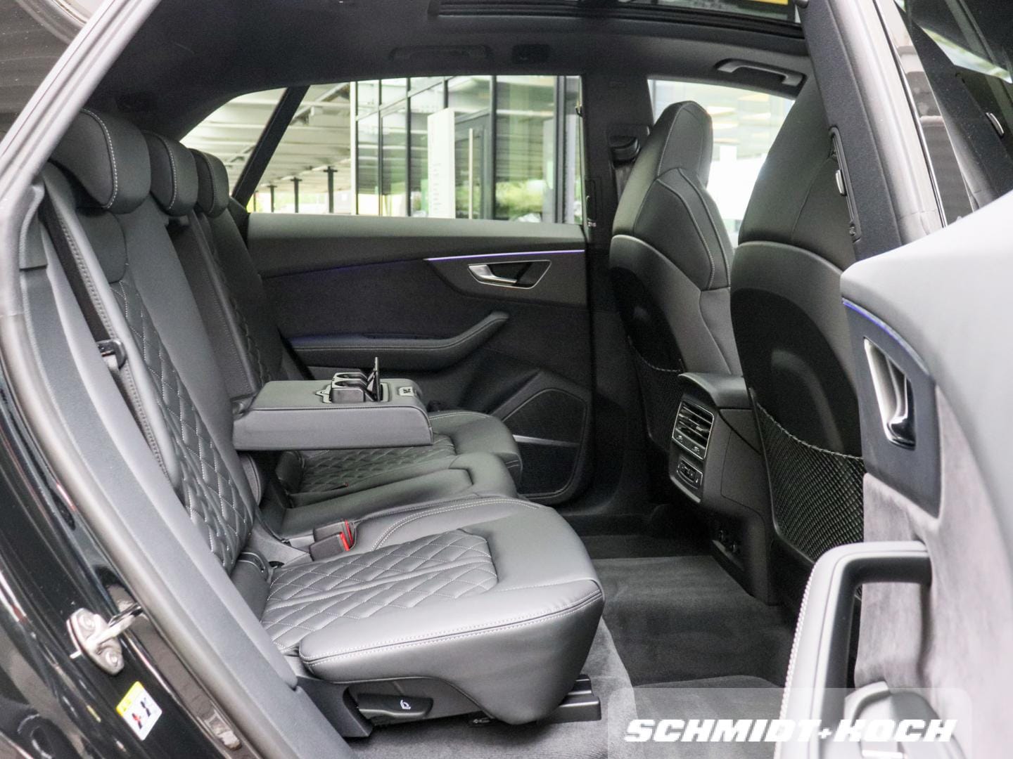 Bild über Audi Q8 SUV TFSI e S line business TFSI e quattro 290 kW tiptronic - für weitere Informationen kontaktieren Sie den Audi Partner