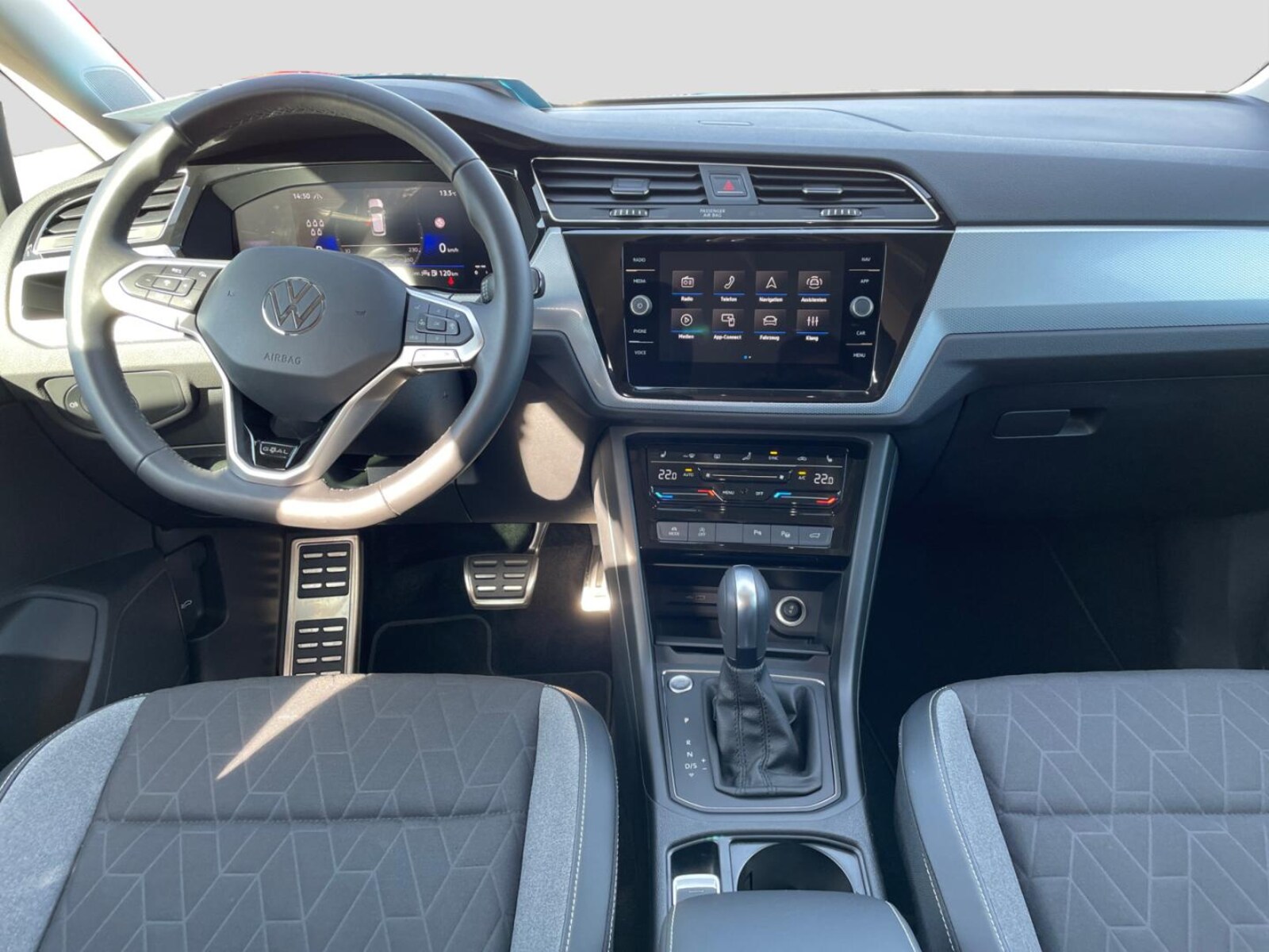 Volkswagen Touran – Bild 11
