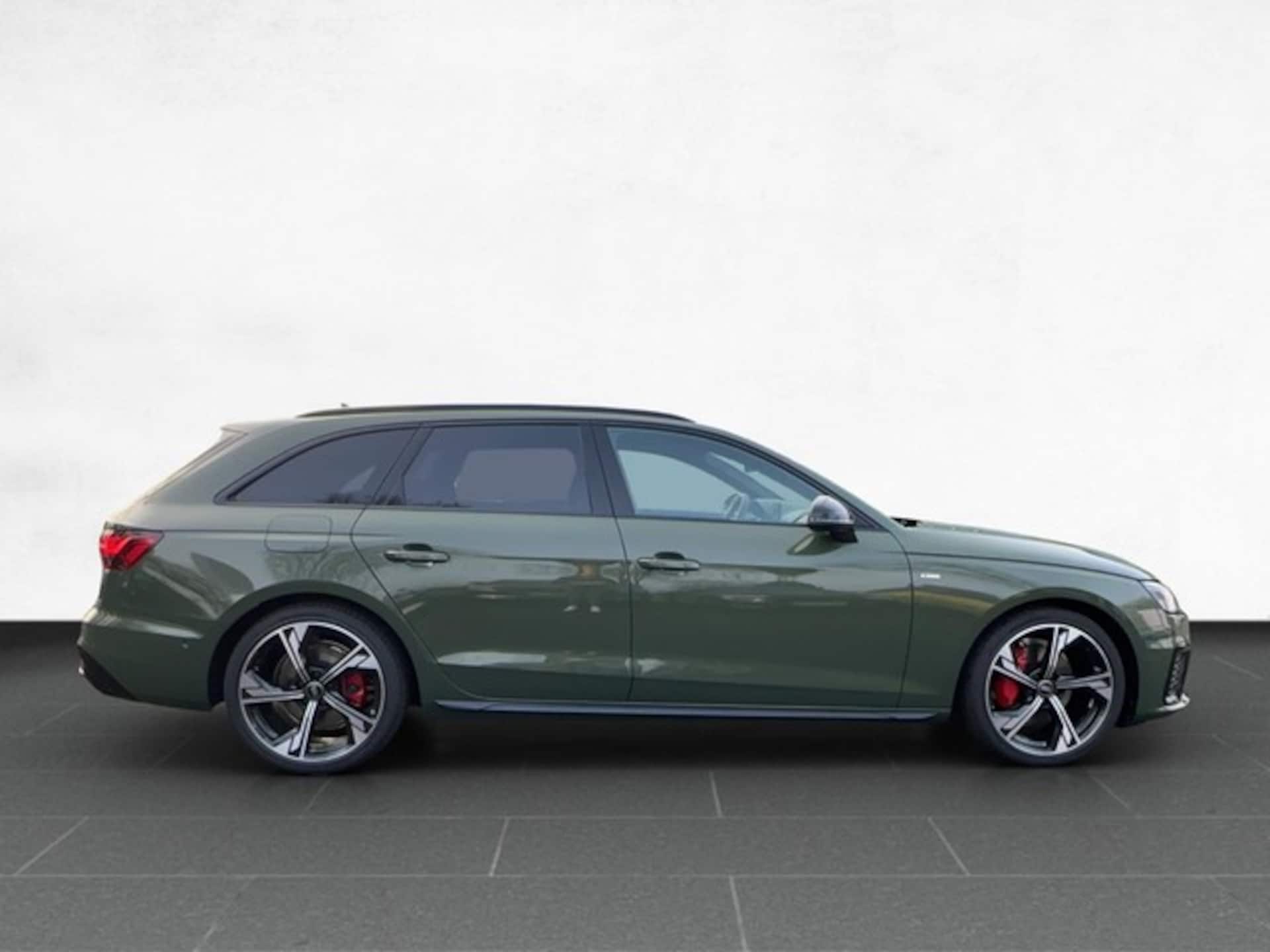 Audi A4 Avant S line