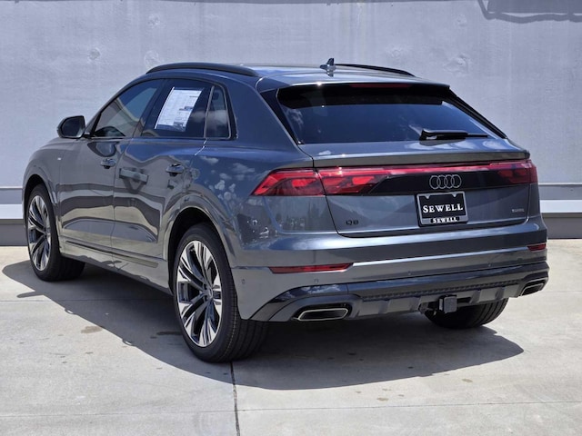2026 Audi Q8