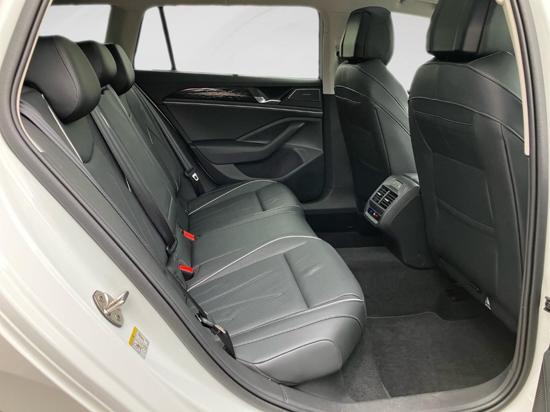 Volkswagen Passat Elegance