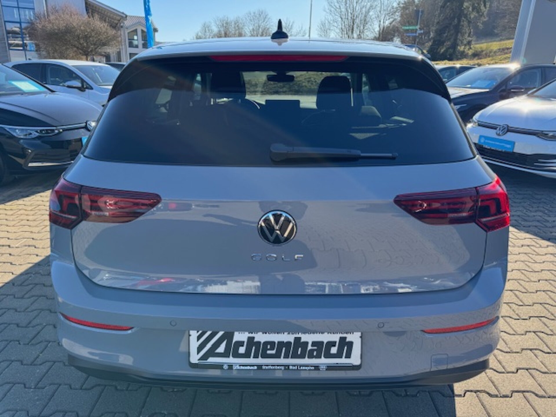 Volkswagen Golf Life
