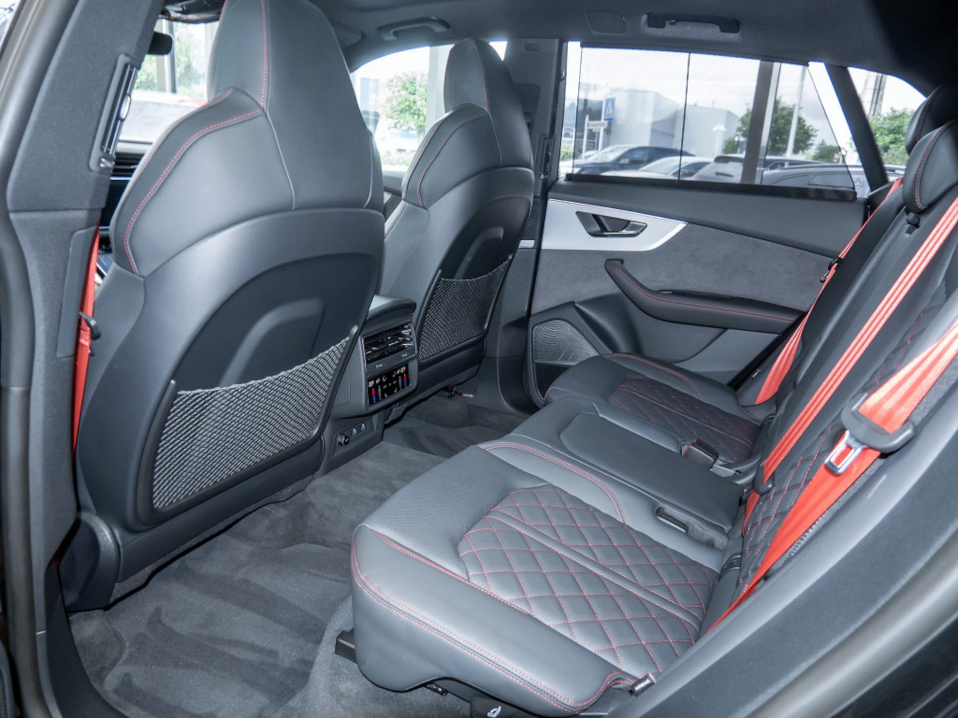 Audi Q8 SUV