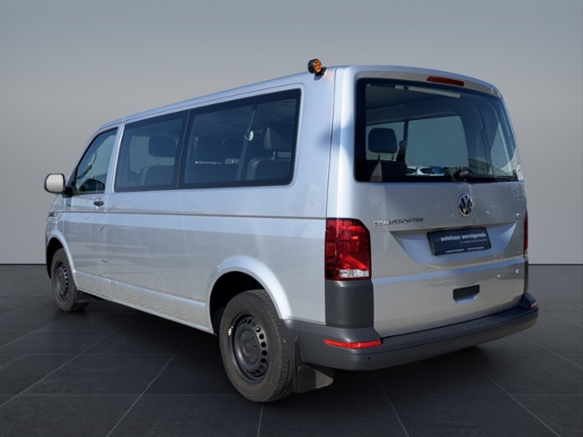 Volkswagen T6.1 Transporter Kombi langer Radstand
