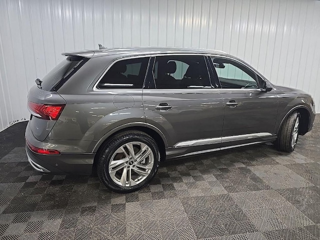 2021 Audi Q7