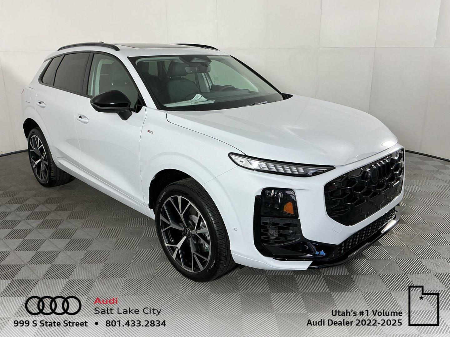 2026 Audi Q3 S line quattro's photo