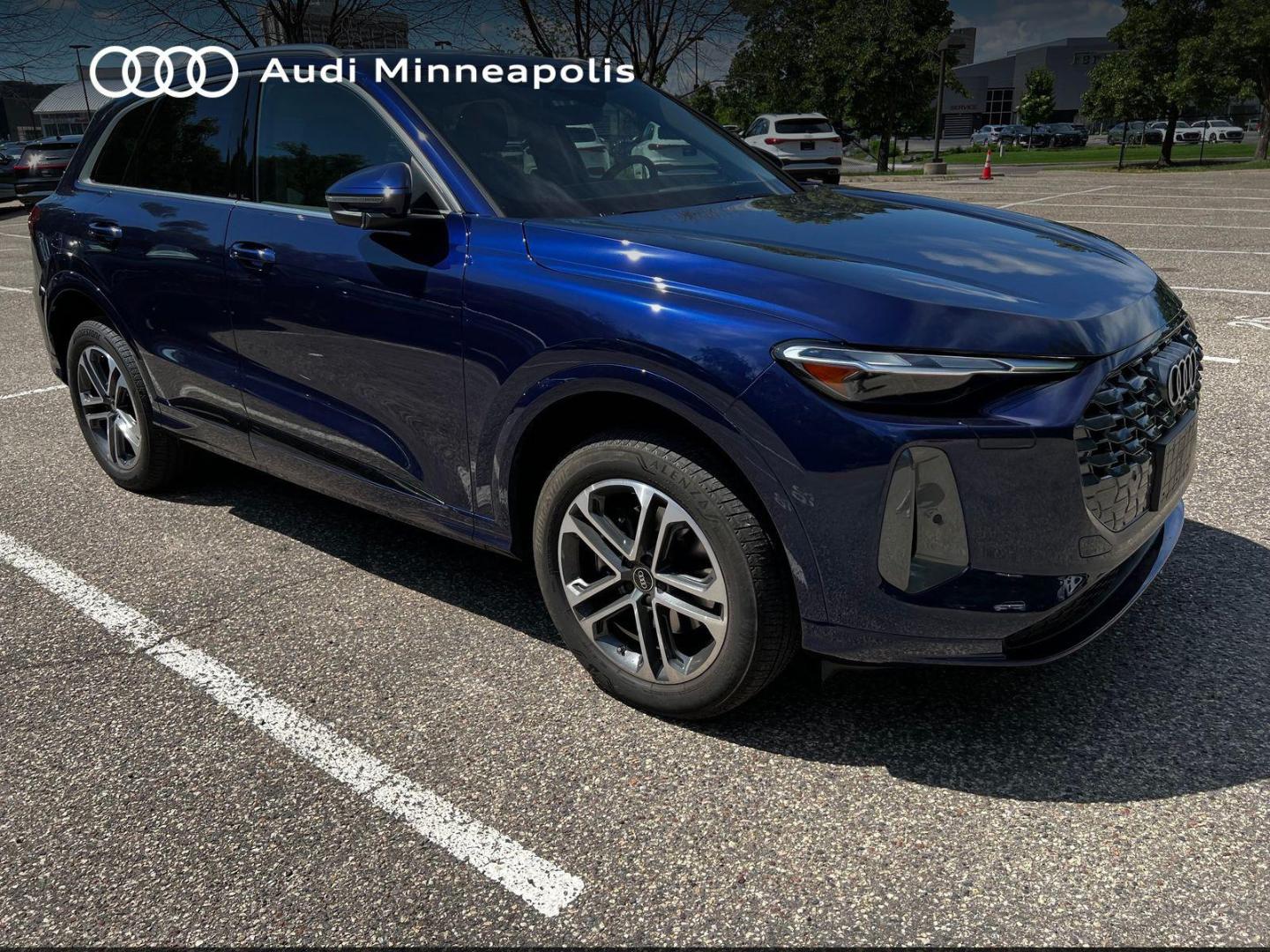 2025 Audi Q5 Premium quattro's photo