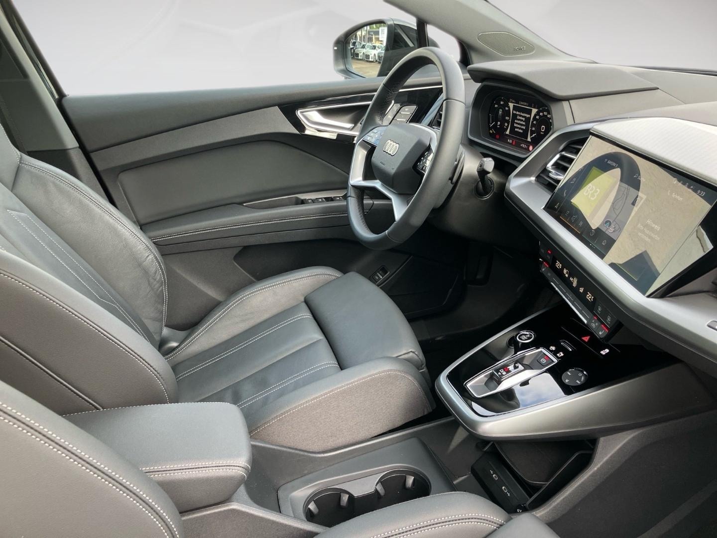 Bild über Audi Q4 e-tron 55 e-tron quattro - für weitere Informationen kontaktieren Sie den Audi Partner