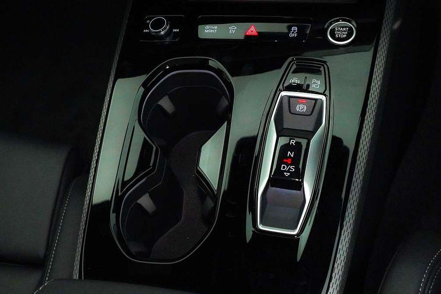 Image about Audi A5 Sedan TFSI e e-hybrid quattro 270 kW S tronic