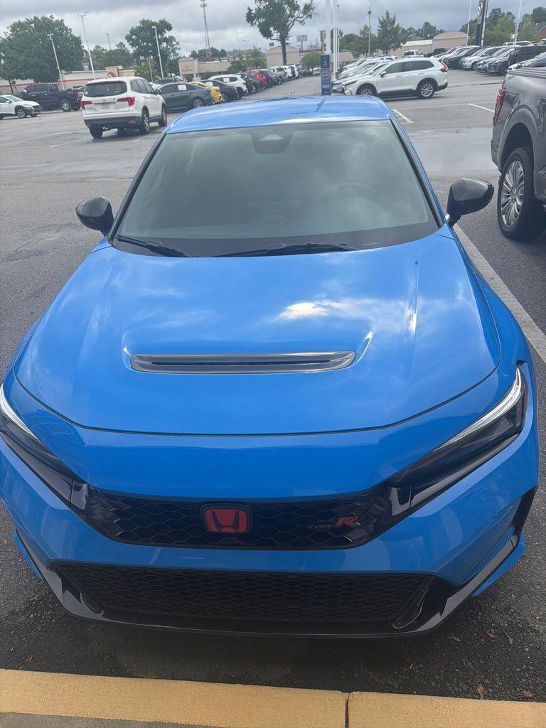 2023 Honda Civic Type-R's photo