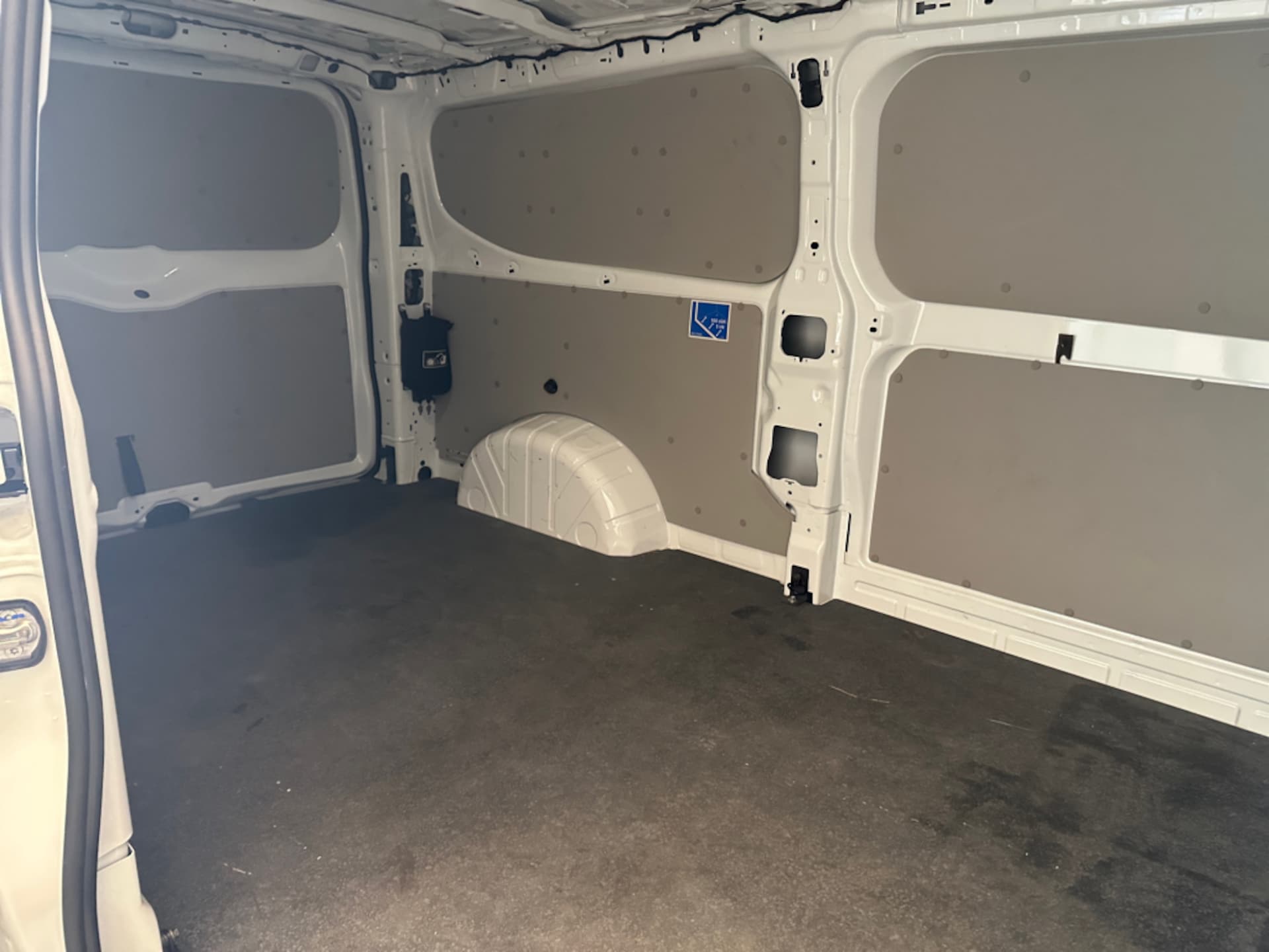 Volkswagen Transporter Kasten langer Radstand