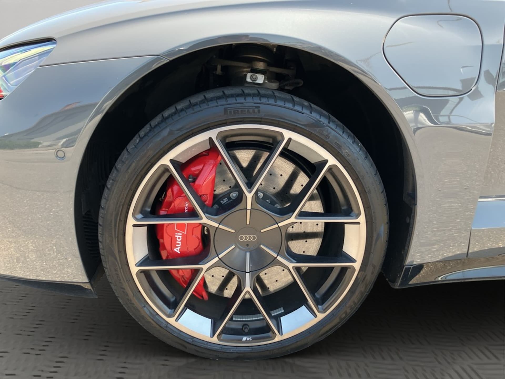 Audi RS e-tron GT performance