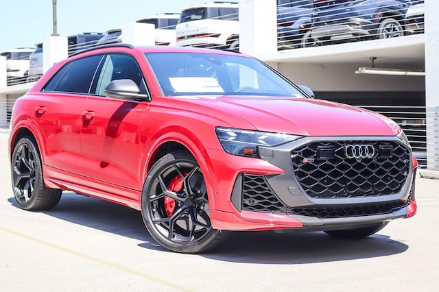 2026 Audi RS Q8 SUV performance